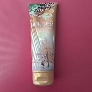 Bath Body Works SNOWFLAKES & CASHMERE Ultra Shea Body Cream 8 oz